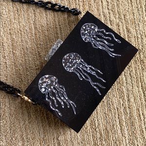 Evening bag clutch with chain